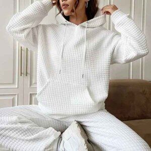 White Casual Women's Kangaroo Pocket Drop Shoulder Drawstring Hoodie